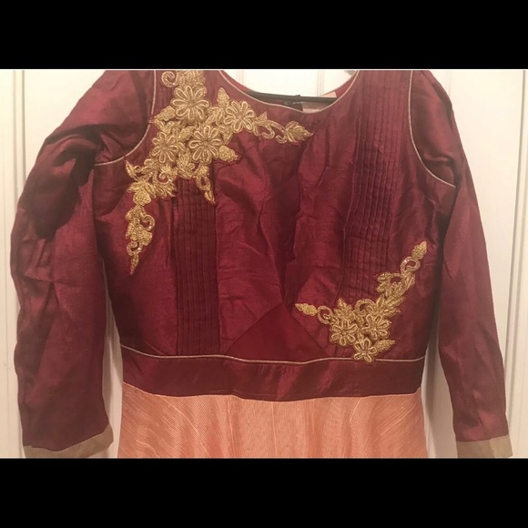 Designer Indian Gown (size 44 or XL) - Picture 4 of 5